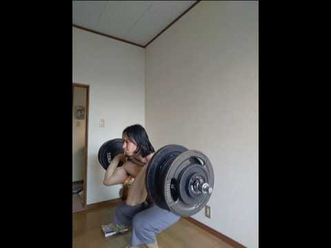 フロントスクワット 140キロ